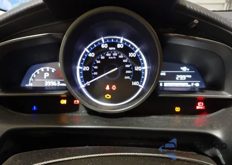 2019 Toyota Yaris Le из США, поврежденный, VIN 3MYDLBYV8KY501989